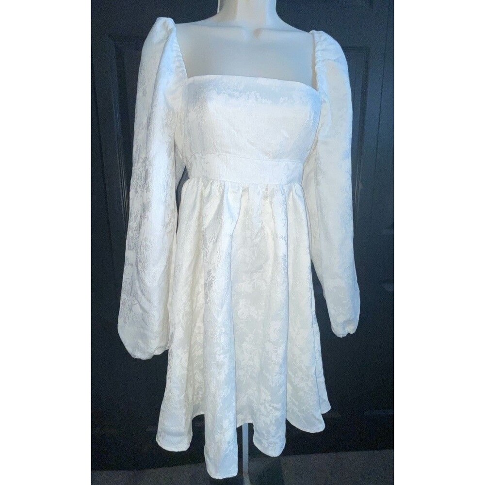 NWT Altar'd State White Jacquard Puff Sleeve Babydoll Mini Dress Smocked M